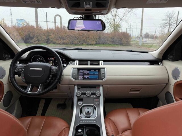 Белый Ленд Ровер Эвок, объемом двигателя 2 л и пробегом 125 тыс. км за 14800 $, фото 18 на Automoto.ua