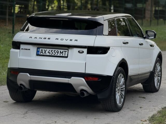 Ленд Ровер Эвок 2012 в Виннице на Automoto.ua Белый Ленд Ровер Эвок, объемом двигателя 2 л и пробегом 160 тыс. км за 16800 $, фото 4 на Automoto.ua