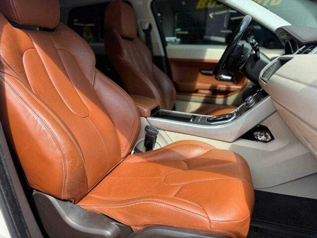 Белый Ленд Ровер Эвок, объемом двигателя 2 л и пробегом 267 тыс. км за 12700 $, фото 13 на Automoto.ua