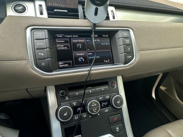 Білий Ленд Ровер Евок, об'ємом двигуна 2.2 л та пробігом 173 тис. км за 18500 $, фото 8 на Automoto.ua