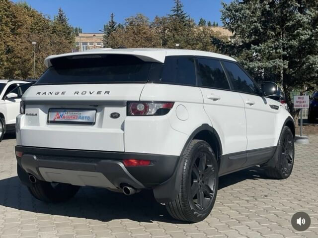 Білий Ленд Ровер Евок, об'ємом двигуна 2 л та пробігом 84 тис. км за 13500 $, фото 3 на Automoto.ua