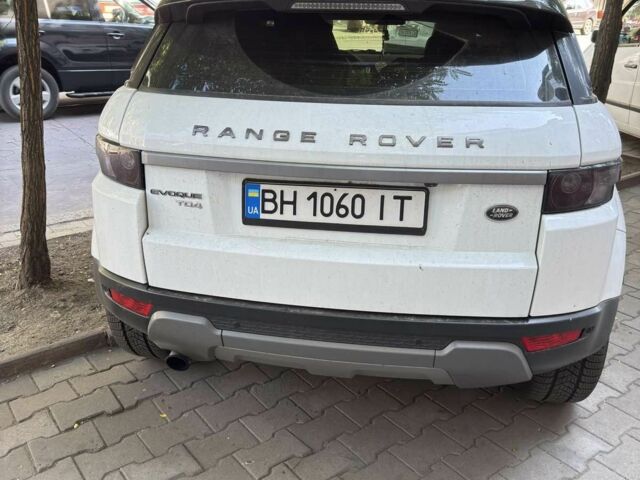 Белый Ленд Ровер Эвок, объемом двигателя 2.2 л и пробегом 145 тыс. км за 20000 $, фото 1 на Automoto.ua