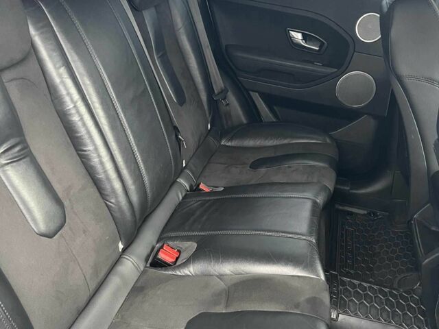 Білий Ленд Ровер Евок, об'ємом двигуна 2.2 л та пробігом 255 тис. км за 15500 $, фото 17 на Automoto.ua