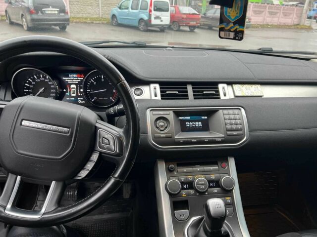 Білий Ленд Ровер Евок, об'ємом двигуна 2.2 л та пробігом 255 тис. км за 15500 $, фото 8 на Automoto.ua