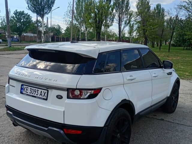 Білий Ленд Ровер Евок, об'ємом двигуна 2 л та пробігом 245 тис. км за 15000 $, фото 3 на Automoto.ua