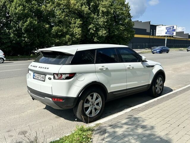 Белый Ленд Ровер Эвок, объемом двигателя 2.2 л и пробегом 168 тыс. км за 19000 $, фото 2 на Automoto.ua