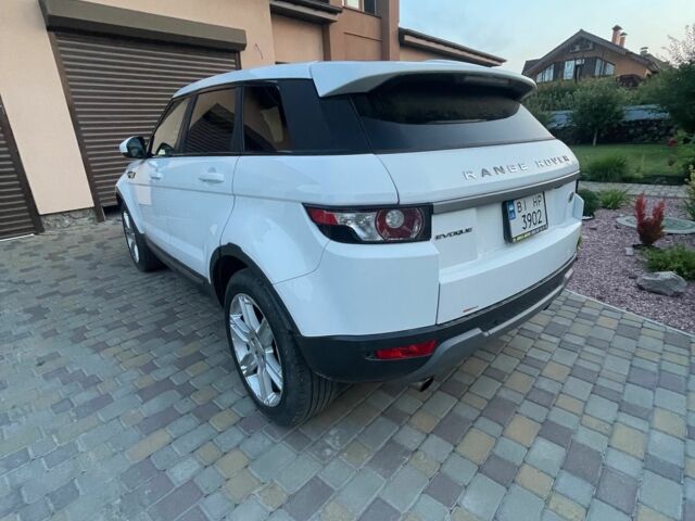 Белый Ленд Ровер Эвок, объемом двигателя 2 л и пробегом 131 тыс. км за 17400 $, фото 3 на Automoto.ua