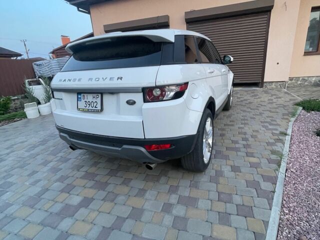 Белый Ленд Ровер Эвок, объемом двигателя 2 л и пробегом 131 тыс. км за 17400 $, фото 4 на Automoto.ua