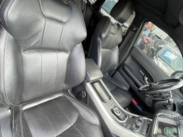 Белый Ленд Ровер Эвок, объемом двигателя 2 л и пробегом 180 тыс. км за 19800 $, фото 5 на Automoto.ua