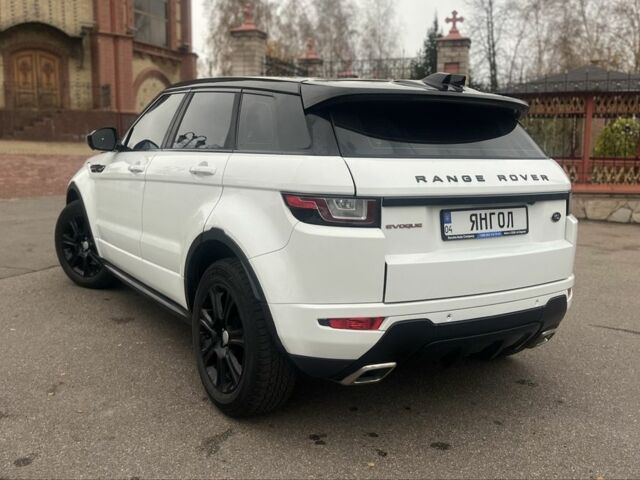 Белый Ленд Ровер Эвок, объемом двигателя 2 л и пробегом 180 тыс. км за 19800 $, фото 1 на Automoto.ua