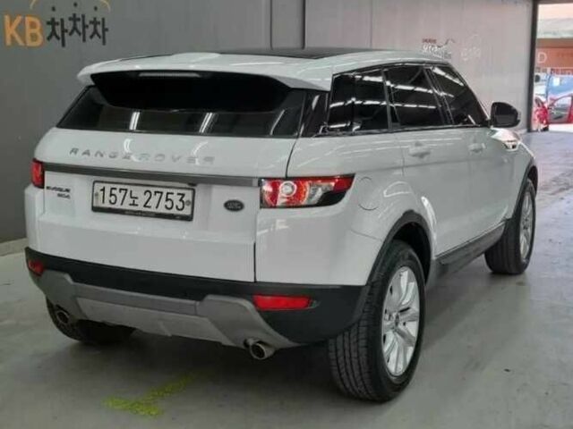 Ленд Ровер Эвок 2015 в Киеве на Automoto.ua Белый Ленд Ровер Эвок, объемом двигателя 2.2 л и пробегом 108 тыс. км за 16500 $, фото 1 на Automoto.ua