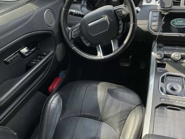 Белый Ленд Ровер Эвок, объемом двигателя 2 л и пробегом 180 тыс. км за 19800 $, фото 4 на Automoto.ua