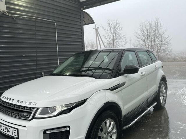 Белый Ленд Ровер Эвок, объемом двигателя 2 л и пробегом 206 тыс. км за 24000 $, фото 3 на Automoto.ua