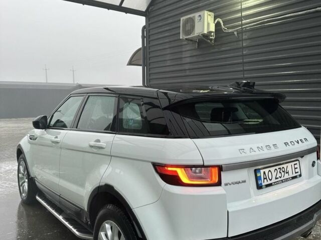 Белый Ленд Ровер Эвок, объемом двигателя 2 л и пробегом 206 тыс. км за 24000 $, фото 2 на Automoto.ua