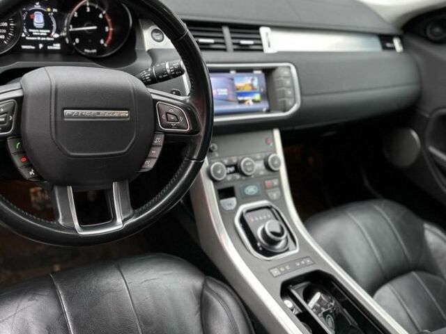 Белый Ленд Ровер Эвок, объемом двигателя 2 л и пробегом 206 тыс. км за 24000 $, фото 6 на Automoto.ua