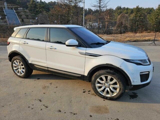 Белый Ленд Ровер Эвок, объемом двигателя 2 л и пробегом 210 тыс. км за 4300 $, фото 1 на Automoto.ua