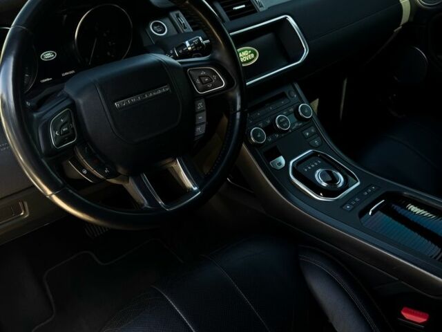 Белый Ленд Ровер Эвок, объемом двигателя 2 л и пробегом 134 тыс. км за 23400 $, фото 5 на Automoto.ua