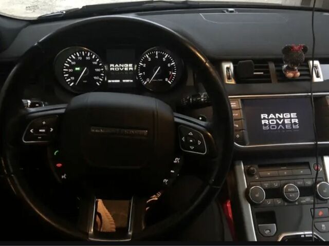 Ленд Ровер Эвок 2012 в Одессе на Automoto.ua Черный Ленд Ровер Эвок, объемом двигателя 2 л и пробегом 125 тыс. км за 17000 $, фото 6 на Automoto.ua