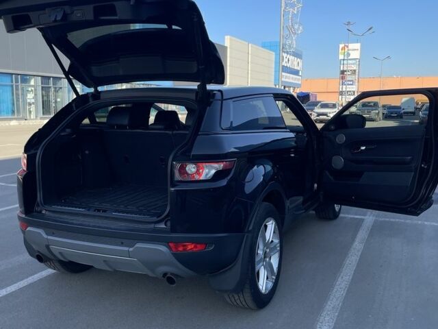 Черный Ленд Ровер Эвок, объемом двигателя 2 л и пробегом 214 тыс. км за 13500 $, фото 4 на Automoto.ua