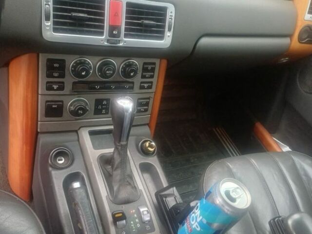 Черный Ленд Ровер Эвок, объемом двигателя 3 л и пробегом 400 тыс. км за 4400 $, фото 5 на Automoto.ua