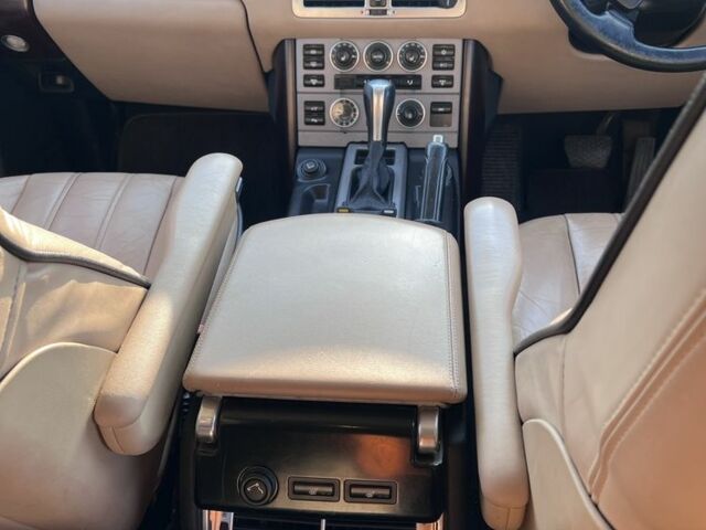 Черный Ленд Ровер Эвок, объемом двигателя 3 л и пробегом 290 тыс. км за 5000 $, фото 11 на Automoto.ua