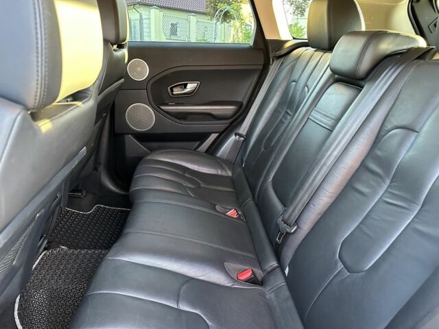 Чорний Ленд Ровер Евок, об'ємом двигуна 2 л та пробігом 165 тис. км за 15500 $, фото 5 на Automoto.ua