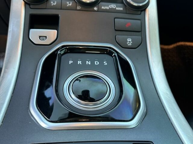 Чорний Ленд Ровер Евок, об'ємом двигуна 2 л та пробігом 165 тис. км за 15500 $, фото 1 на Automoto.ua