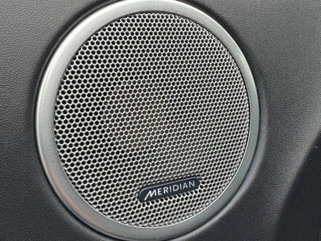 Черный Ленд Ровер Эвок, объемом двигателя 2 л и пробегом 172 тыс. км за 15500 $, фото 17 на Automoto.ua