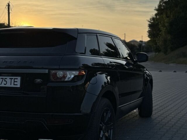 Чорний Ленд Ровер Евок, об'ємом двигуна 2.2 л та пробігом 2 тис. км за 18300 $, фото 3 на Automoto.ua