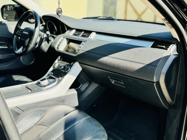 Черный Ленд Ровер Эвок, объемом двигателя 2 л и пробегом 201 тыс. км за 14999 $, фото 15 на Automoto.ua