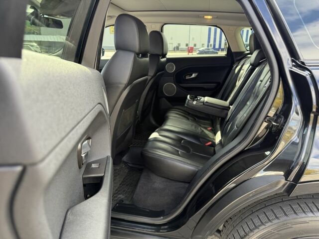 Черный Ленд Ровер Эвок, объемом двигателя 2 л и пробегом 110 тыс. км за 13650 $, фото 5 на Automoto.ua