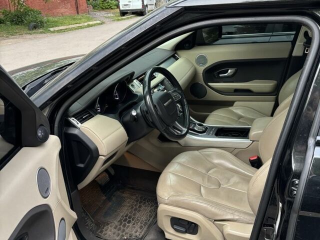 Чорний Ленд Ровер Евок, об'ємом двигуна 2 л та пробігом 115 тис. км за 19000 $, фото 9 на Automoto.ua