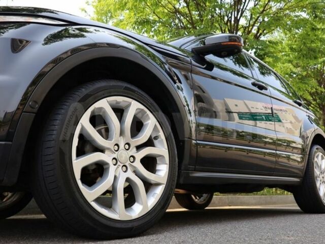 Черный Ленд Ровер Эвок, объемом двигателя 2.2 л и пробегом 78 тыс. км за 25500 $, фото 4 на Automoto.ua