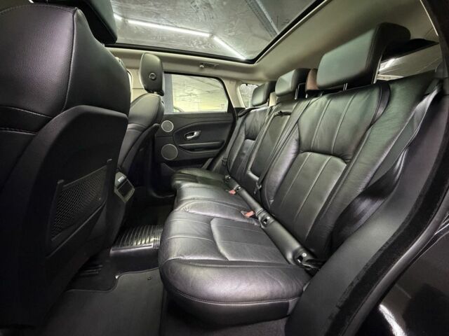 Черный Ленд Ровер Эвок, объемом двигателя 2 л и пробегом 190 тыс. км за 20900 $, фото 18 на Automoto.ua