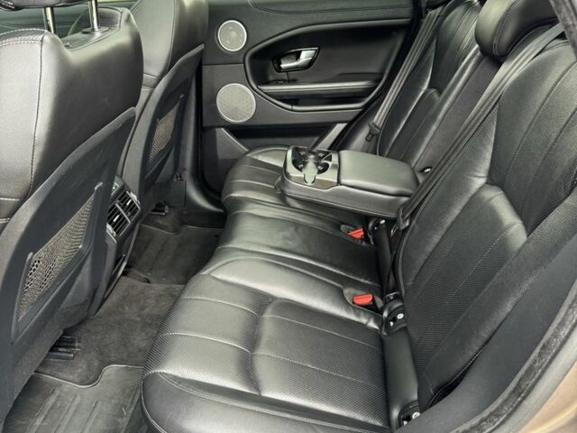 Ленд Ровер Эвок 2015 в Ивано-Франковске на Automoto.ua Коричневый Ленд Ровер Эвок, объемом двигателя 2 л и пробегом 118 тыс. км за 17000 $, фото 12 на Automoto.ua