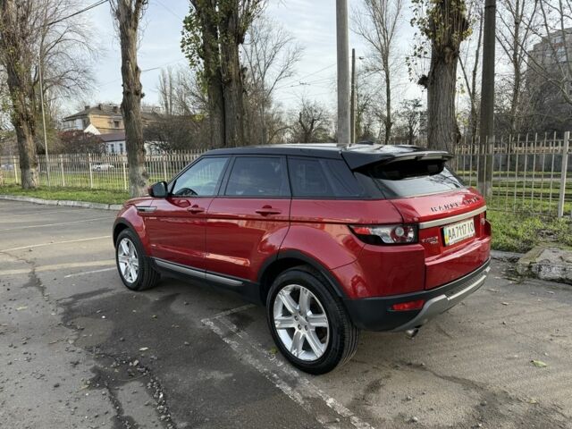 Червоний Ленд Ровер Евок, об'ємом двигуна 2.2 л та пробігом 176 тис. км за 15900 $, фото 1 на Automoto.ua
