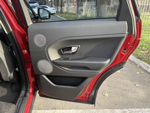 Червоний Ленд Ровер Евок, об'ємом двигуна 2.2 л та пробігом 176 тис. км за 15900 $, фото 22 на Automoto.ua