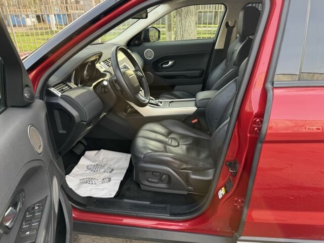 Червоний Ленд Ровер Евок, об'ємом двигуна 2.2 л та пробігом 176 тис. км за 15900 $, фото 13 на Automoto.ua