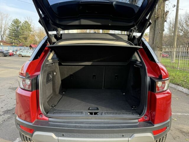 Червоний Ленд Ровер Евок, об'ємом двигуна 2.2 л та пробігом 176 тис. км за 15900 $, фото 20 на Automoto.ua