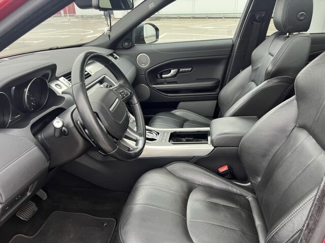 Красный Ленд Ровер Эвок, объемом двигателя 2 л и пробегом 133 тыс. км за 18500 $, фото 4 на Automoto.ua