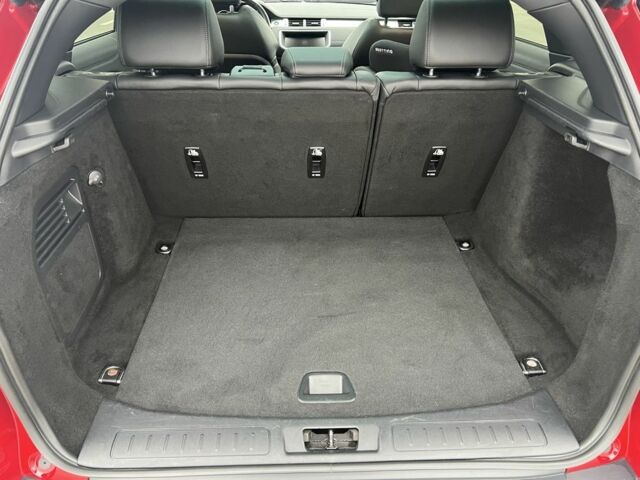 Красный Ленд Ровер Эвок, объемом двигателя 2 л и пробегом 133 тыс. км за 18500 $, фото 10 на Automoto.ua