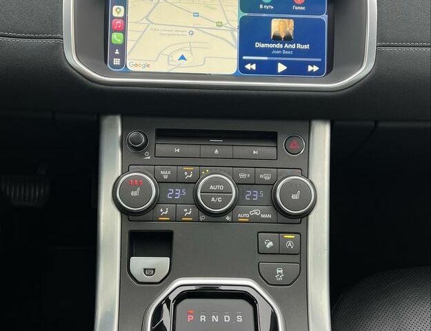 Красный Ленд Ровер Эвок, объемом двигателя 2 л и пробегом 133 тыс. км за 18500 $, фото 8 на Automoto.ua