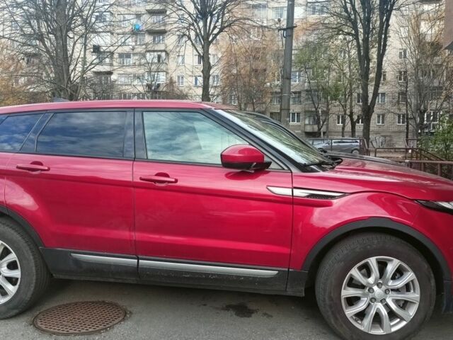 Красный Ленд Ровер Эвок, объемом двигателя 2 л и пробегом 135 тыс. км за 16300 $, фото 7 на Automoto.ua