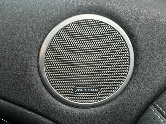 Красный Ленд Ровер Эвок, объемом двигателя 2 л и пробегом 133 тыс. км за 18500 $, фото 19 на Automoto.ua