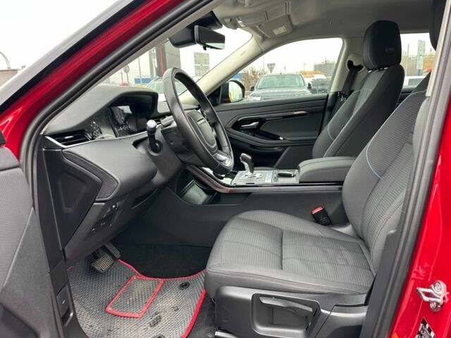 Красный Ленд Ровер Эвок, объемом двигателя 2 л и пробегом 84 тыс. км за 33900 $, фото 8 на Automoto.ua