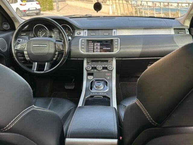 Серый Ленд Ровер Эвок, объемом двигателя 2.2 л и пробегом 217 тыс. км за 18000 $, фото 5 на Automoto.ua