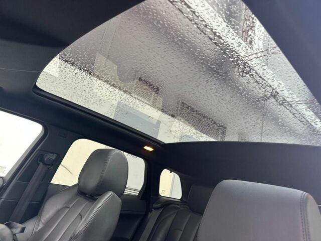 Серый Ленд Ровер Эвок, объемом двигателя 2 л и пробегом 132 тыс. км за 12500 $, фото 5 на Automoto.ua