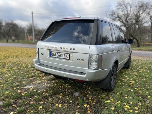 Сірий Ленд Ровер Евок, об'ємом двигуна 4.4 л та пробігом 234 тис. км за 9999 $, фото 5 на Automoto.ua