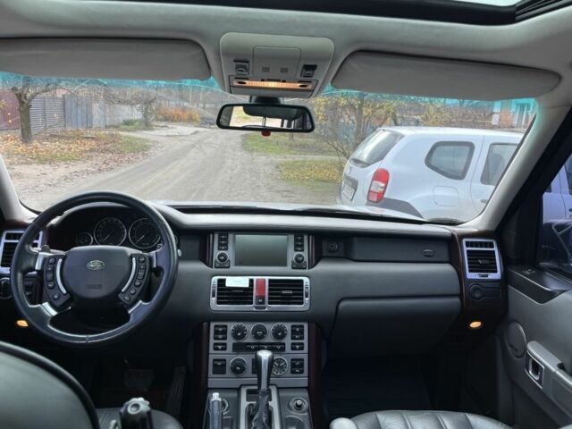 Сірий Ленд Ровер Евок, об'ємом двигуна 4.4 л та пробігом 234 тис. км за 9999 $, фото 13 на Automoto.ua