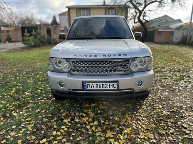 Сірий Ленд Ровер Евок, об'ємом двигуна 4.4 л та пробігом 234 тис. км за 9999 $, фото 9 на Automoto.ua